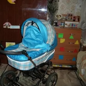 Продаю детскую коляску в идеальном состоянии