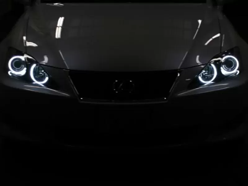 ангельские глазки LEXUS