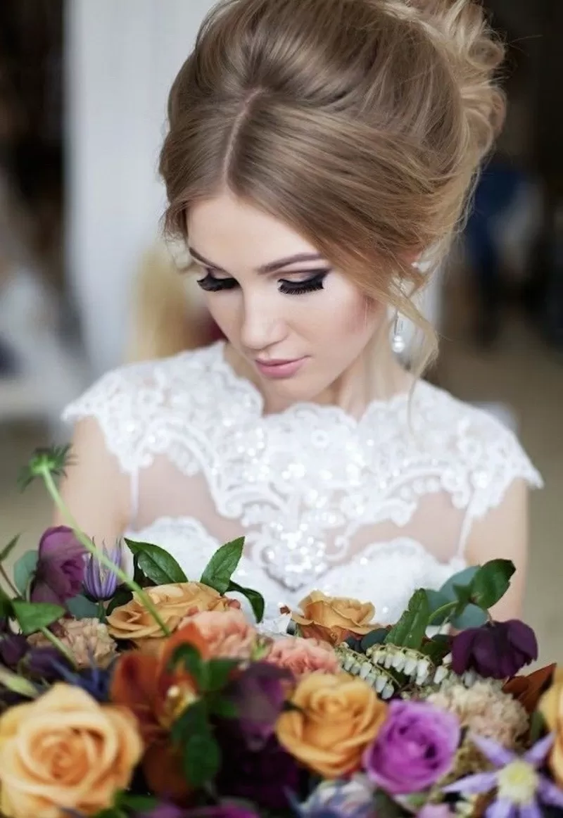 Прическа и макияж на выпускной,  свадьбу – выезд на дом в Екатеринбурге 2