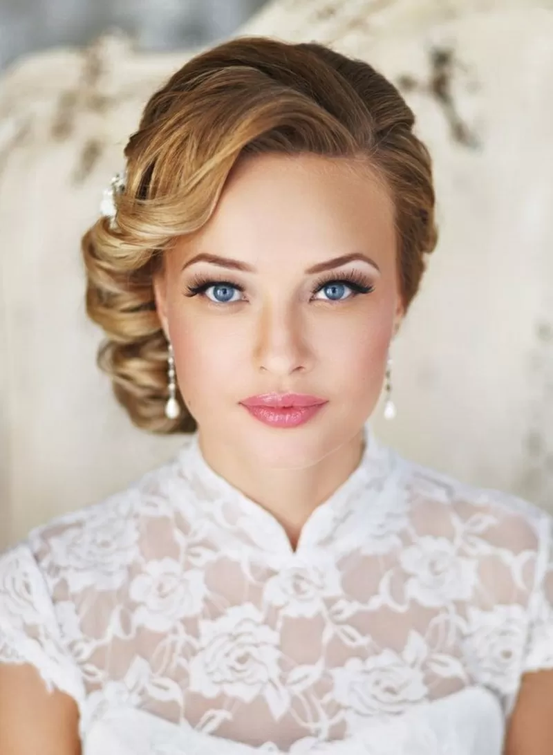 Прическа и макияж на выпускной,  свадьбу – выезд на дом в Екатеринбурге 3