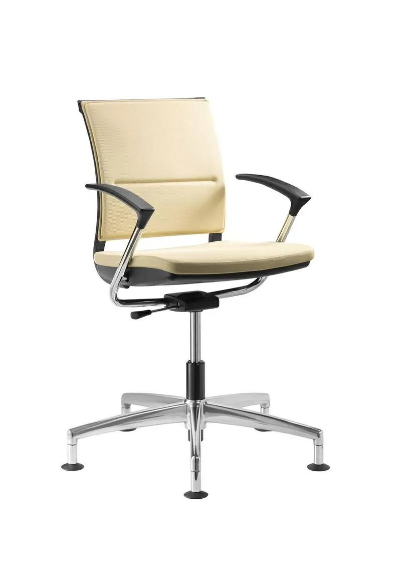 мебель для руководителя дешево,  стулья на металлокаркасе,  стул стандар 3